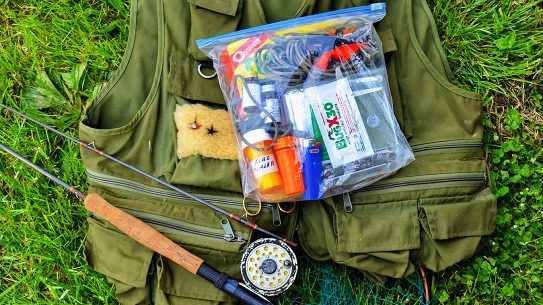 The 2-pound survival kit fits easily into a fishing vest, hunting coat or day pack.